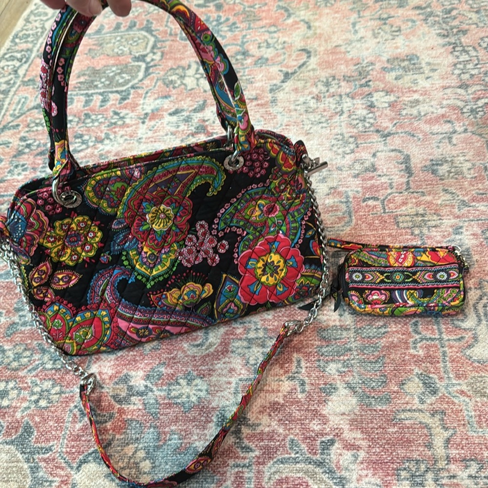Vera Bradley Black and Red Shoulder Bag with matching wallet. - Picture 4 of 6